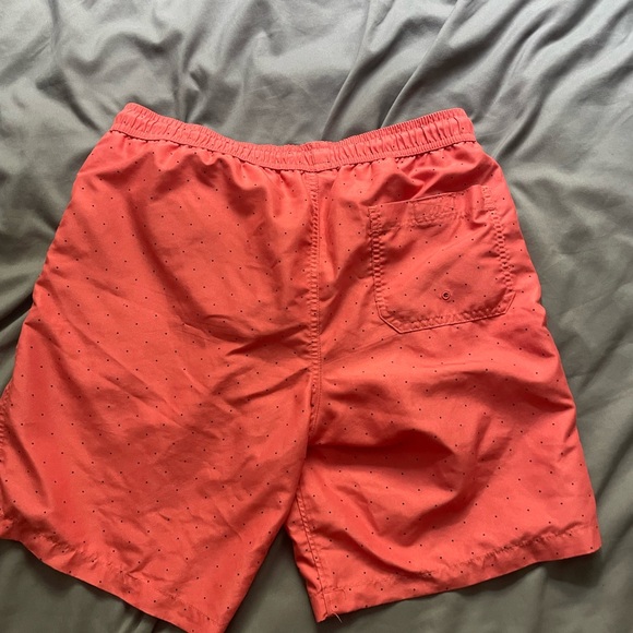 Pink swimsuit - Picture 2 of 3